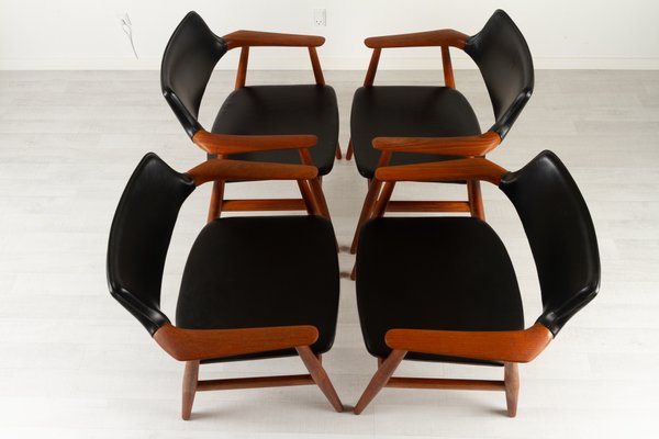 Vintage Danish GM11 Armchairs in Teak by Svend Aage Eriksen, 1960s, Set of 4-WIX-1210375