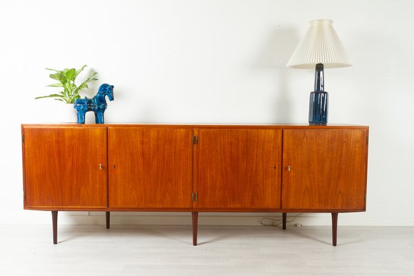 Vintage Danish Teak Low Sideboard from Hundevad & Co, 1960s-WIX-1066590