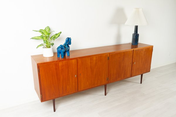 Vintage Danish Teak Low Sideboard from Hundevad & Co, 1960s-WIX-1066590