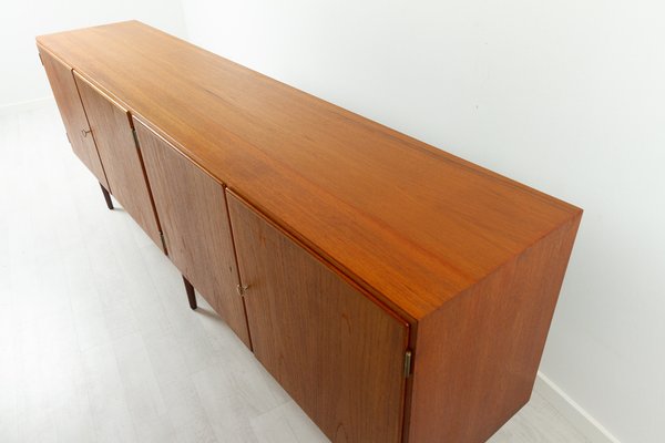 Vintage Danish Teak Low Sideboard from Hundevad & Co, 1960s-WIX-1066590