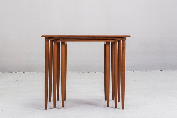 Vintage Danish Teak Nesting Tables, 1960s, Set of 3-ZZH-567352