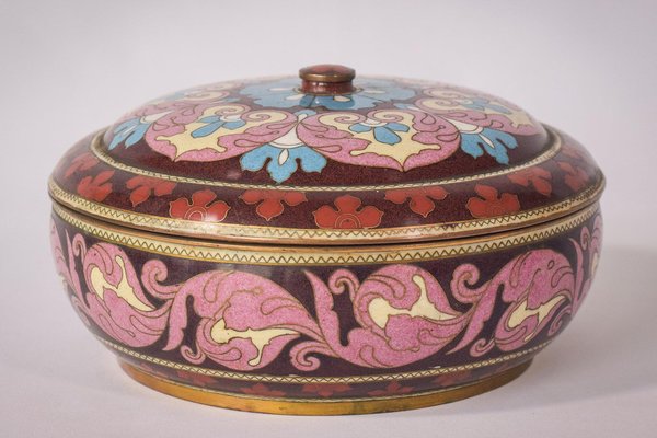 Vintage Enamel Circular Box Partition-AOI-1311622