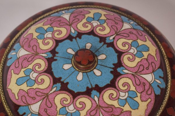 Vintage Enamel Circular Box Partition-AOI-1311622