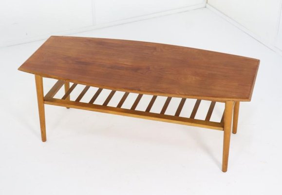 Vintage English Coffee Table in Veneer, 1970s-FYZ-2034400