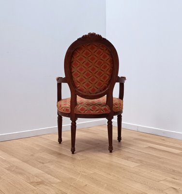 Vintage Fabric and Wood Medallion Chair-NMC-1756550