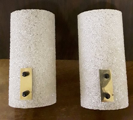 Vintage Flat Tubular Wall Lamps in White Granular Plastic with Brass Mounts, 1970s, Set of 2-HOI-1034800