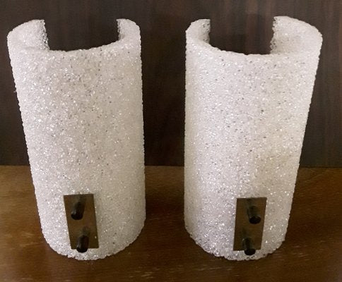 Vintage Flat Tubular Wall Lamps in White Granular Plastic with Brass Mounts, 1970s, Set of 2-HOI-1034800