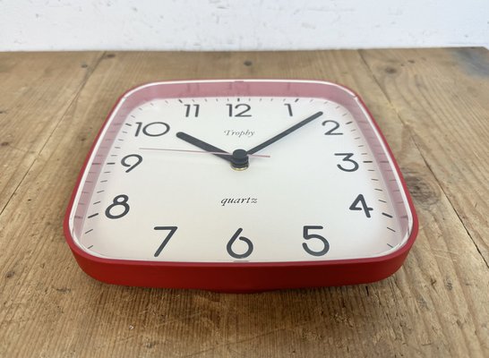 Vintage French Red Bakelite Wall Clock from Trophy, 1990s-CGF-1767500