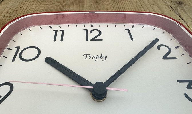 Vintage French Red Bakelite Wall Clock from Trophy, 1990s-CGF-1767500