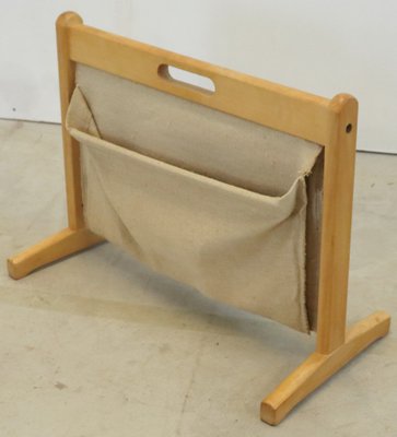 Vintage Furbo Magazine Rack in Oak from BRDR-FYZ-1770820