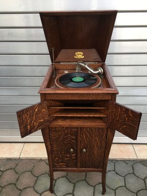 Vintage Gramophone in a Cabinet by Jupiter Mark Bevete, 1920s-WQQ-620014