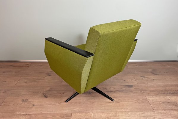 Vintage Green Swivel Lounge Chair, 1960s-HDN-1743057