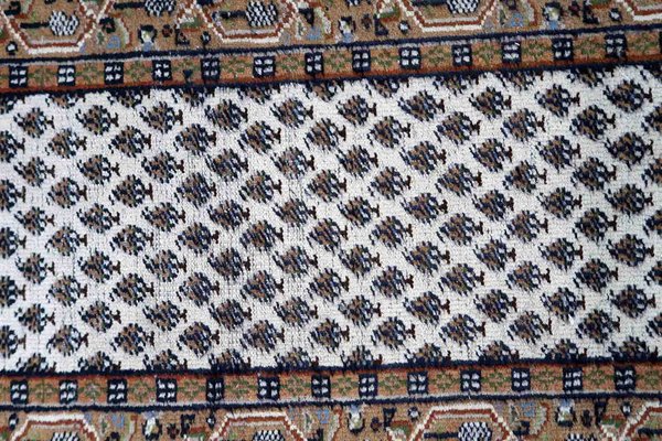 Vintage Indian Handmade Seraband Runner Rug, 1970s-JZV-1371681