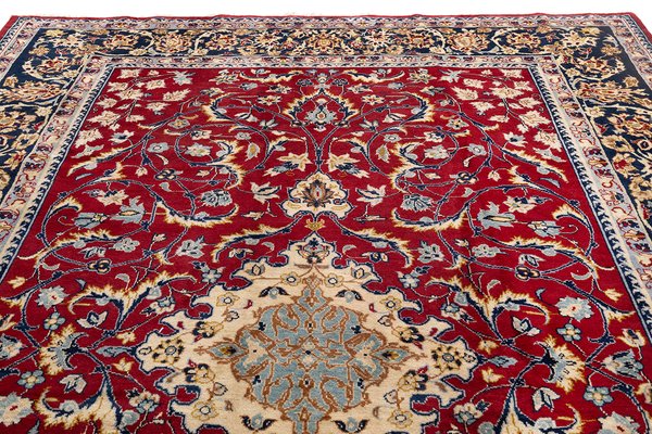 Vintage Isfahan Rug, 1990s-CEI-2031595