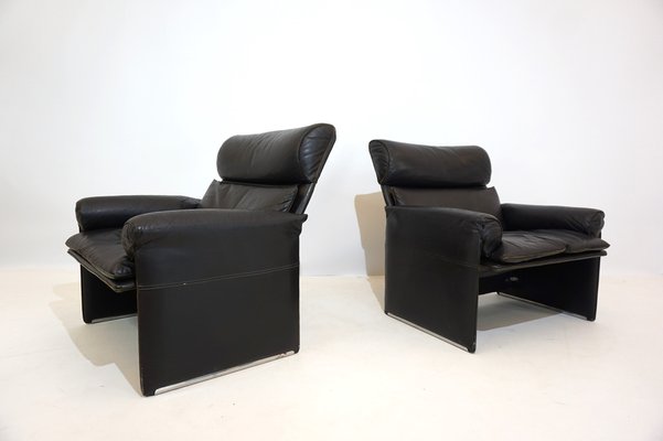 Vintage Italian Chairs in Leather by Giovanni Offeri, 1970s, Set of 2-HUW-1746911