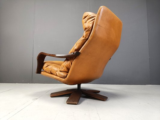 Vintage Leather and Bentwood Armchair, 1970s-IRH-2015880