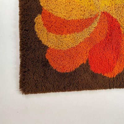 Vintage Modernist German High Pile Rug in Panton Style, 1970s-QZ-1184035