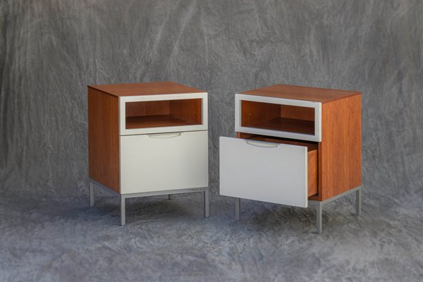 Vintage Nightstands in Wood, Set of 2-PTH-1320155