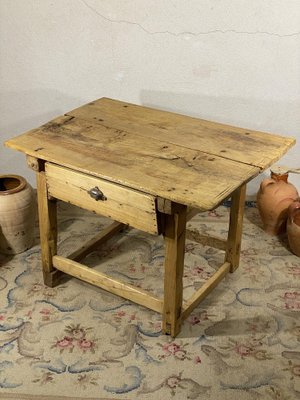 Vintage Rustic Table in Pine-JXY-1768736