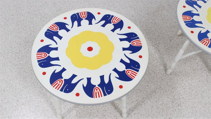 Vintage Scandinavian Round Coffee Tables, 1960s, Set of 2-ZQ-1289537