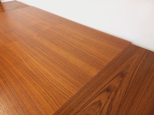 Vintage Scandinavian Style Dining Table in Teak, 1960s-AHO-1751714