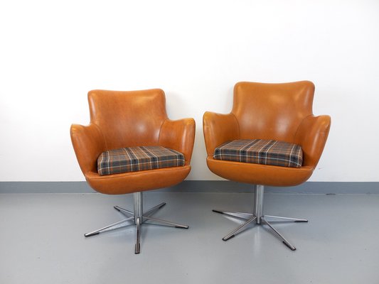 Vintage Skai and Chrome Armchairs, 1970s, Set of 2-AHO-1785421