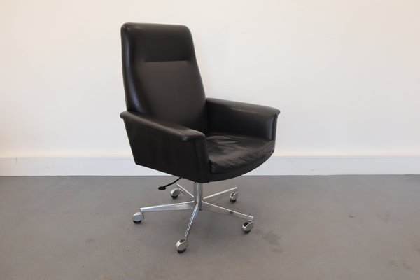 Vintage Swivel Chair-JWH-837102