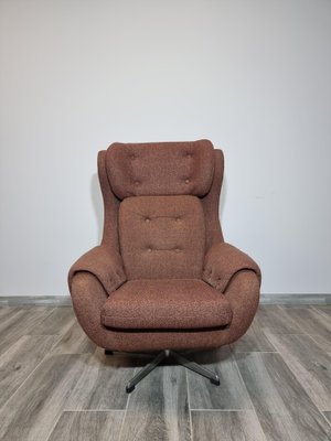 Vintage Swivel Chair from Up Zavody Rousinov-QJA-1328215