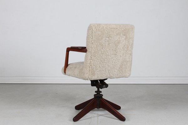 Vintage Swivel Chair with Leather from Hans J. Wegner, 1940s-QQ-1725528