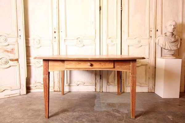 Vintage Table-TAT-1128503