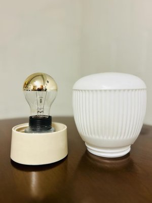 Vintage Table Lamp in White Plastic-SZM-1785541