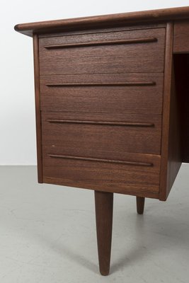 Vintage Teak Desk from H.P. Hansen-OKG-1814069