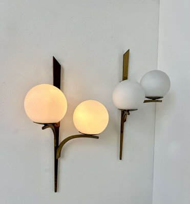 Vintage Wall Lights in Gilded Brass and Opaline, France, 1950, Set of 2-KAI-2035452