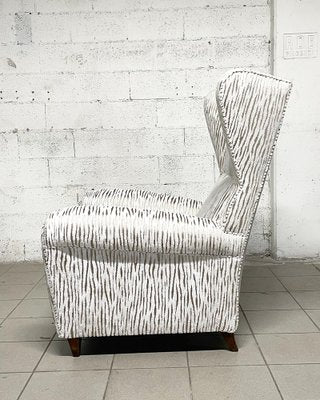 Vintage White Armchair, 1940s-JHL-1722610