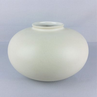 Vintage White Ceramic Vase from Carstens, 1960s-YBU-933279