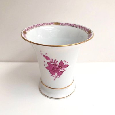 Vintage White Gilding Vase with Pink Flower Pattern by Herend, 1970s-GYX-1293611