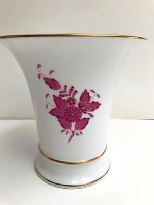 Vintage White Gilding Vase with Pink Flower Pattern by Herend, 1970s-GYX-1293611