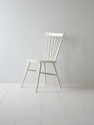 Vintage White Wooden Chair, 1960s-QWP-2042084