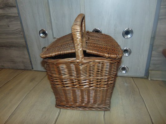 Vintage Wicker Picnic Basket-CAQ-1160798