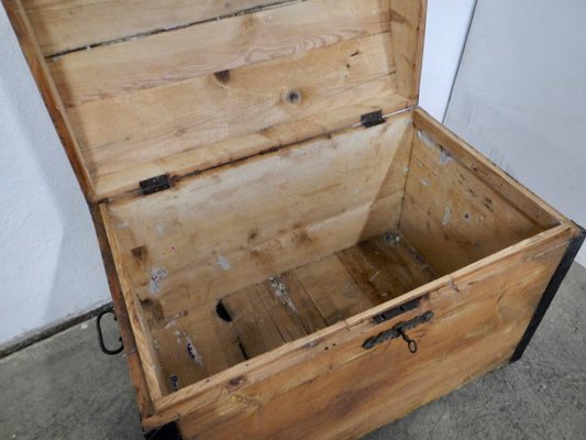 Vintage Wooden Trunk, 1950s-WWQ-1333369