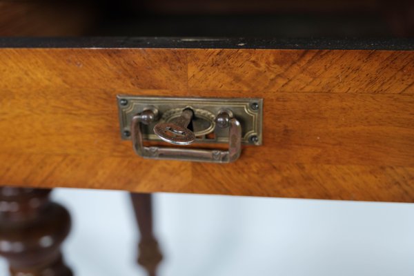 Walnut and Glass Dressing Table, 1880s-UY-999231