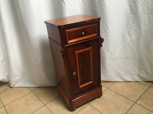 Walnut Chest of Drawers, 1900s-WQQ-681551