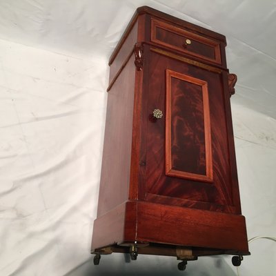 Walnut Chest of Drawers, 1900s-WQQ-681551