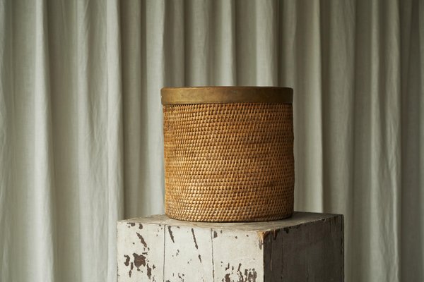 Waste Paper Basket in Rattan and Patinated Brass, 1950s-FEW-2024210