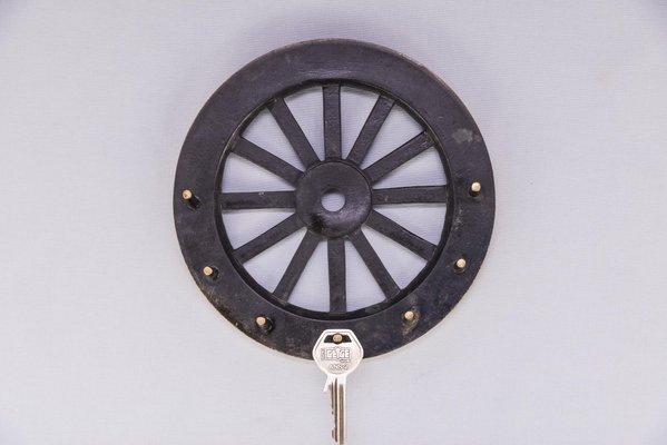 Wheel Shaped Key Holder, 1950s-SPD-560824