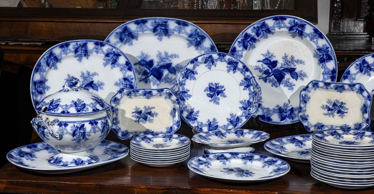 White and Blue Table Service, Set of 40-RAQ-979046