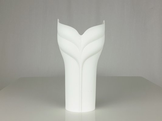 White Ceramic Vase by Tapio Wirkkala for Rosenthal, 1960s-RD-2040165