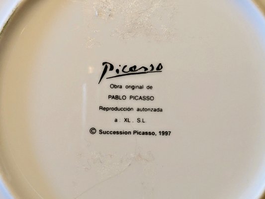 White Circular Porcelain Plate, 1997-NRC-1822855