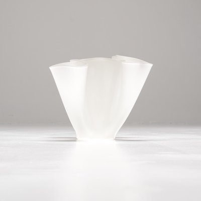 White Glass Cartoccio Vase by Pietro Chiesa for Fontana Arte, 1970s-VT-786154