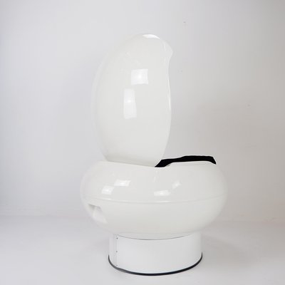 White Lacquered Egg Lounge Chair by Peter Ghyczy-NYF-2019045